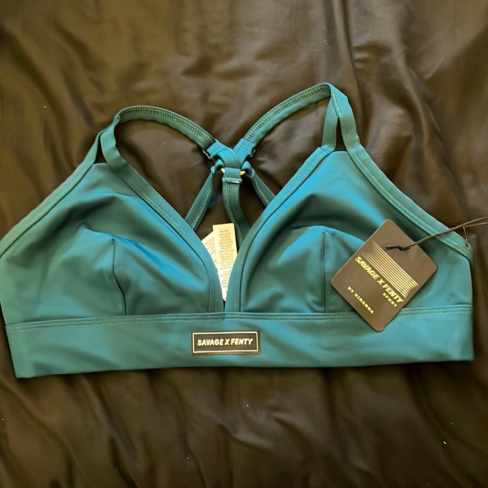 Savage X Fenty  low impact Sports bra . Brand New !